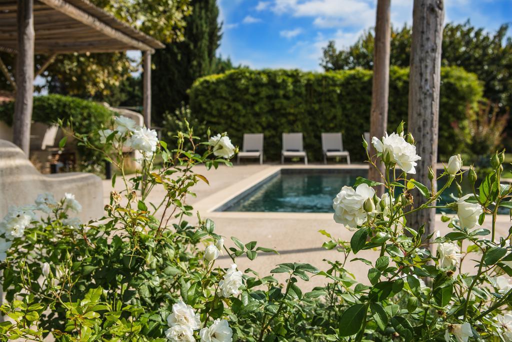 Sous Les Platanes B&B Шаторенар Экстерьер фото